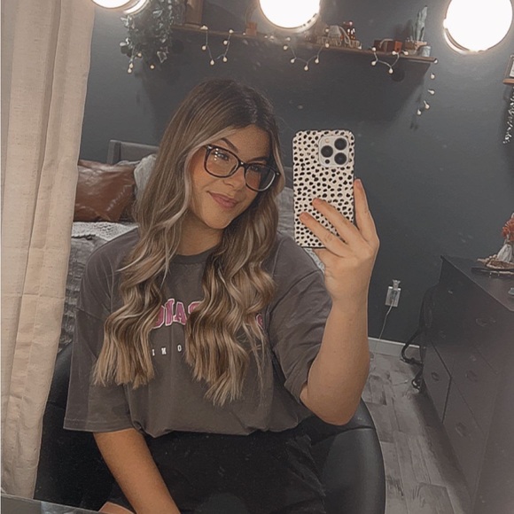 Paige Gill - Poshmark Profile Picture of Paige Gill (@paige_gill1) on Poshmark