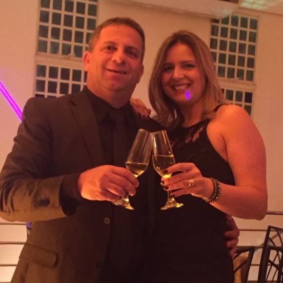 Profile Picture of Sergio e ana paula Abreu (@abreusergiousa) on Poshmark