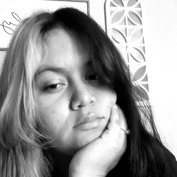 Profile Picture of Audrey Rincon (@audreyrincon) on Poshmark