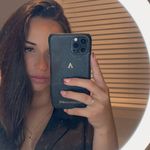 Profile Picture of Ariane Nadeau (@arinadzz) on Instagram
