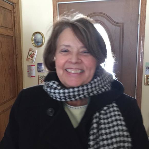 Profile Picture of Ruby Mathews (@rmathews67) on Poshmark