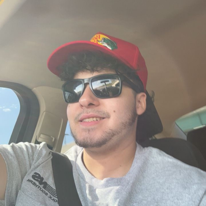 Profile Picture of Randy Christen (@randall_2003) on Tiktok