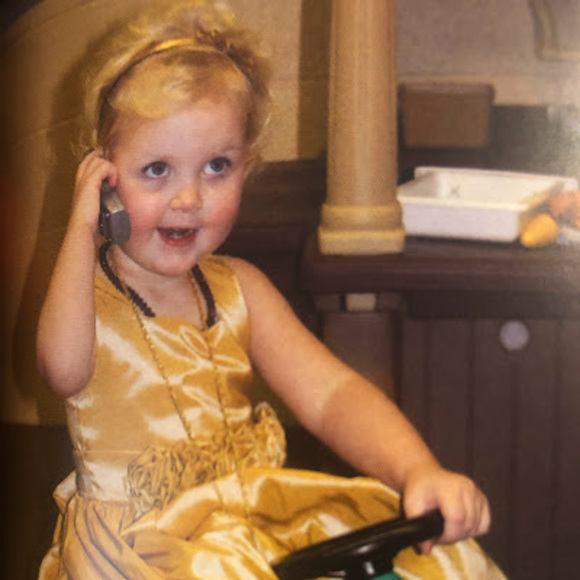 Profile Picture of Corrin Luginbill (@26lugic) on Poshmark