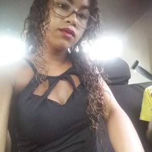 Profile Picture of Shelley  Souza (@ShelleySouza2) on Twitter