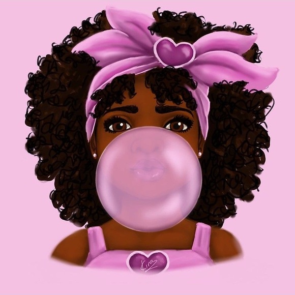 Profile Picture of Moreya Smith (@bougieglamco) on Poshmark