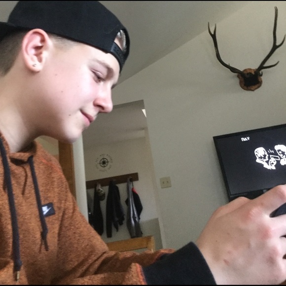 Profile Picture of Craig Reitz (@reitz_craig23) on Poshmark