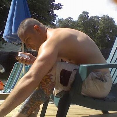Profile Picture of Jonathan Charpentier (@Stiffla80) on Twitter