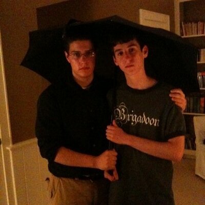 Profile Picture of Adam Leibowitz (@fakeadamsleibow) on Twitter