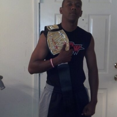 Profile Picture of Michael Goodman (@MikeGoody3) on Twitter