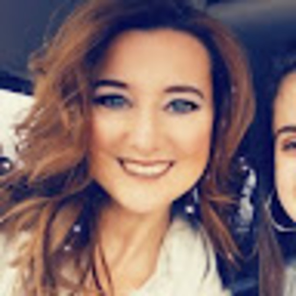 Profile Picture of Jami Arnold (@arnoldjami07) on Poshmark
