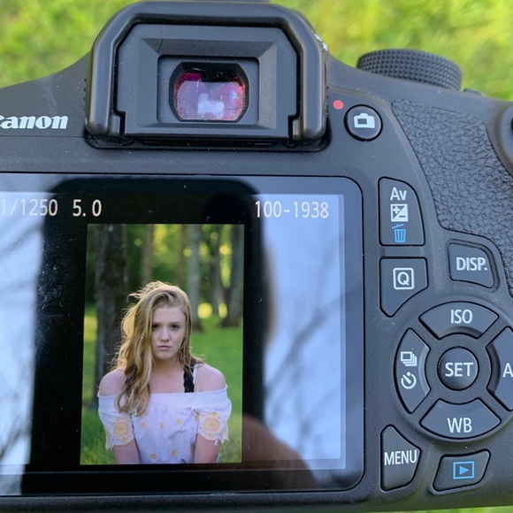 Profile Picture of Alaina Watson (@alainawatson48) on Poshmark