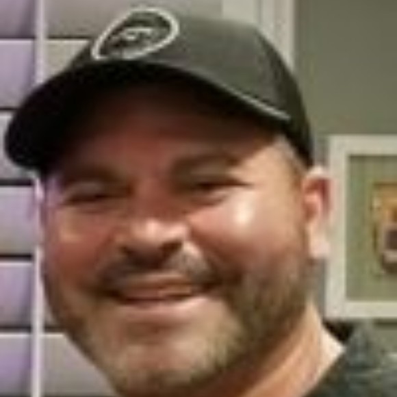 Profile Picture of Robert Sylvester (@sylvesterbobby) on Poshmark