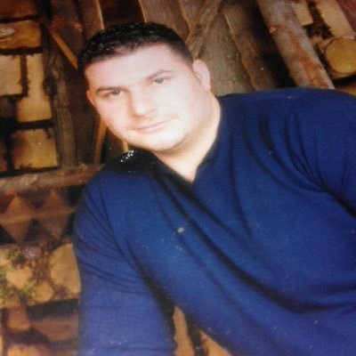 Profile Picture of Mike (@kassem10321389) on Twitter