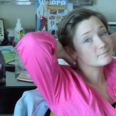 Profile Picture of Tina Larsen (@tinalarsen) on Twitter