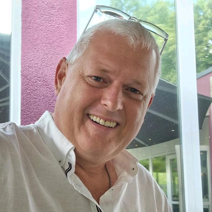 Profile Picture of Brett Whatley (@@brettwhatley) on Tiktok