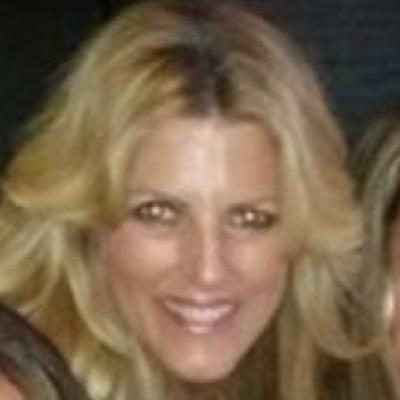 Profile Picture of Pam Spring (@PamSpring1) on Twitter