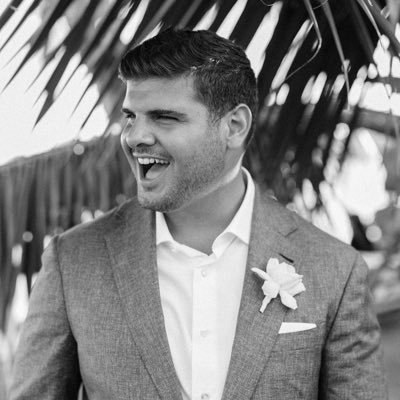 Profile Picture of Carlo Calabrese (@Carlo44Cal) on Twitter