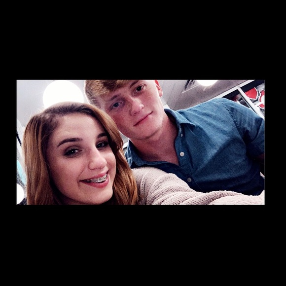 Profile Picture of Haley Isbell (@hisbell95) on Poshmark