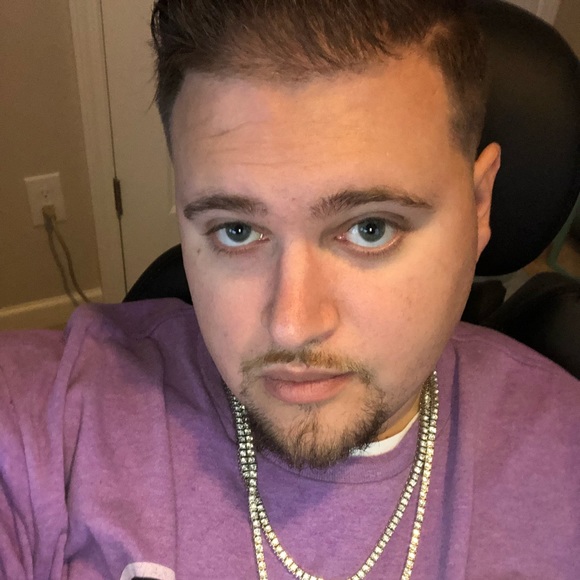 Profile Picture of Frank Caccio (@frankcaccio) on Poshmark