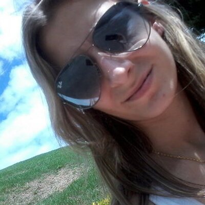 Profile Picture of Elaine Boone (@elaineboone93) on Twitter