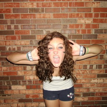 Profile Picture of Hayley Davidson (@HayleyReid42) on Twitter