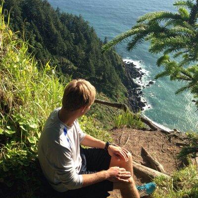 Profile Picture of Sam Dwyer (@SamDwyer8) on Twitter