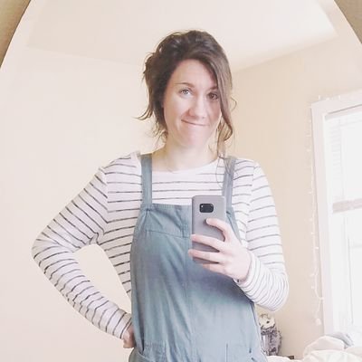 Profile Picture of Jaclyn (@JaclynCzz) on Twitter