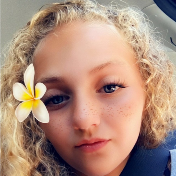 Profile Picture of Jasmine Carroca (@jasminexo531) on Poshmark
