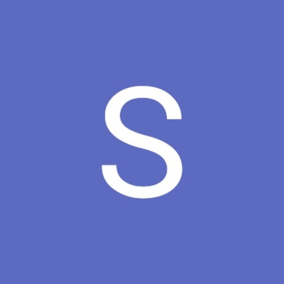 Profile Picture of Susan Helzer (@susanahelzer) on Poshmark
