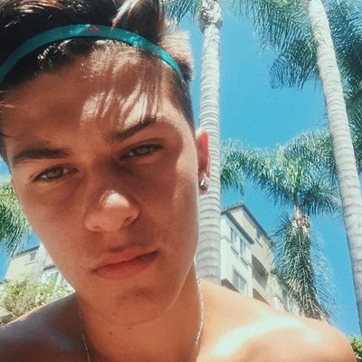 Profile Picture of Sean Cavaliere (@seancavaiilere) on Twitter