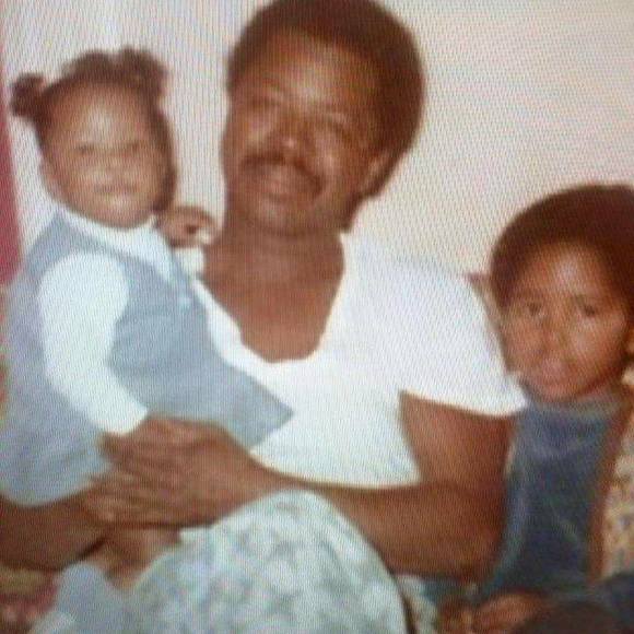 Profile Picture of Carla Major (@carlamajor) on Poshmark