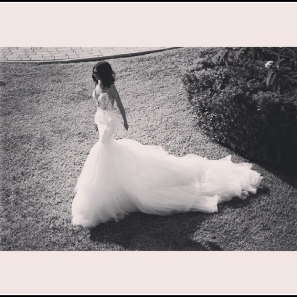 Profile Picture of Roxy Nersesian (@roxanna_) on Poshmark