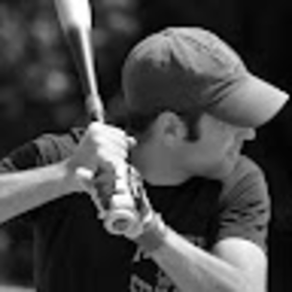 Profile Picture of Jonathan Otero (@jotero22) on Poshmark