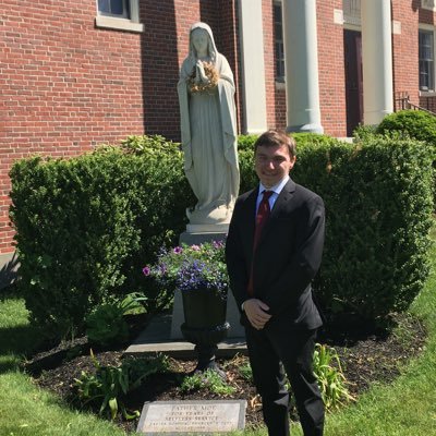 Profile Picture of Alex Hagopian (@alex_hagopian) on Twitter