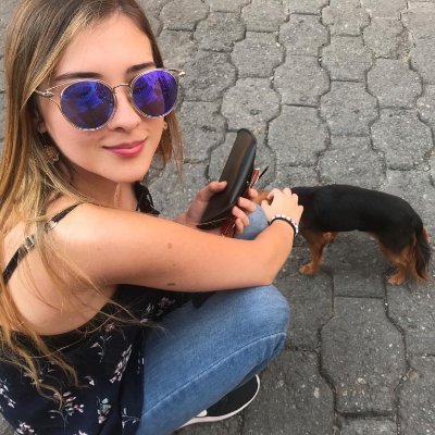 Profile Picture of Valentina Carmona (@valenCarmona97) on Twitter