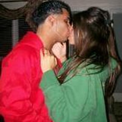 Profile Picture of Hope Gibson (@aquarianjem7d) on Twitter