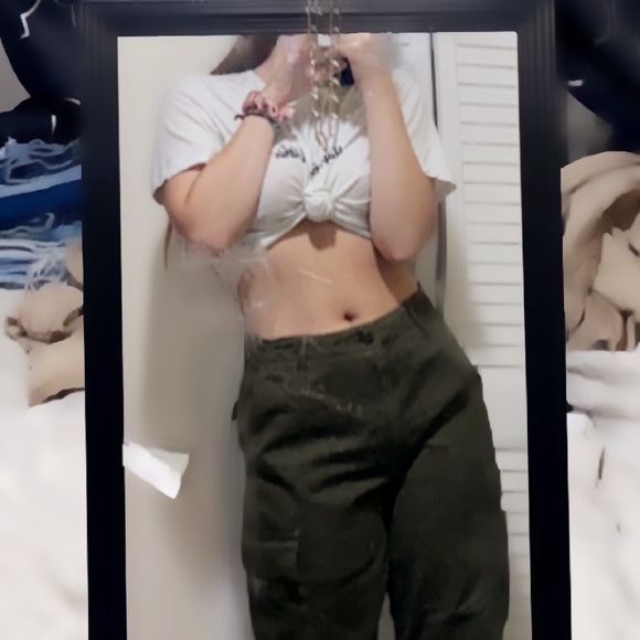 Profile Picture of Manya Karpiak (@manya_karpiak) on Poshmark