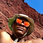 Profile Picture of ＰＲＩＶＡＴ ＪＥＡＮ－ＥＤＤＹ 🇬🇫|🇫🇷 (@mrheartdreamy) on Instagram