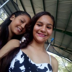 Leslyflores - Twitter Profile Picture of Leslyflores (@lesly2004flores) on Twitter