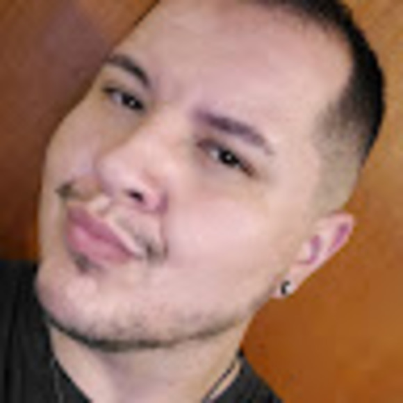 Profile Picture of Braylon Lipka (@bray1723) on Poshmark