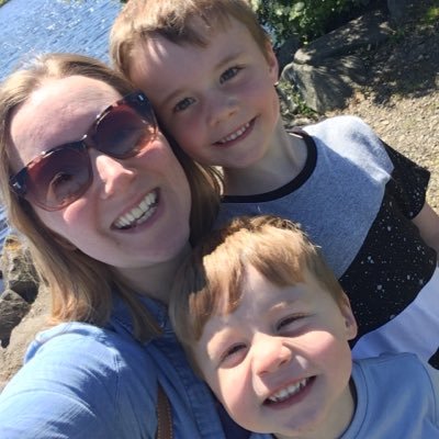 Profile Picture of Lynsey Clark (@walkerclark1) on Twitter