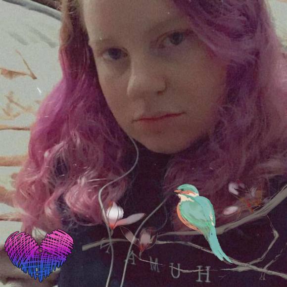 Profile Picture of Sami Akeson (@singforlove_92) on Poshmark