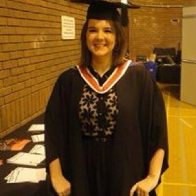 Profile Picture of Amy Campion (@Campo6) on Twitter