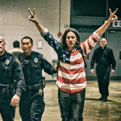 Profile Picture of Bryan Sanders #RedAndWhiteShirtGuy (@BabylonAmerican) on Twitter