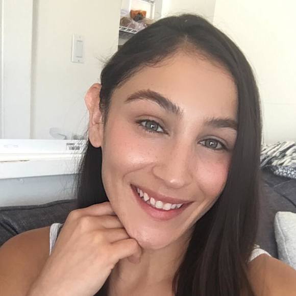 Ashley Fragosa - Poshmark Profile Picture of Ashley Fragosa (@afragosa6) on Poshmark