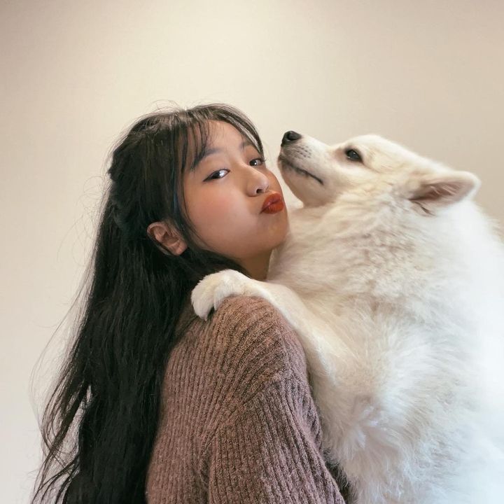 Profile Picture of Chloe Zheng (@chloezheng8) on Tiktok