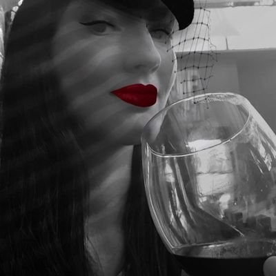 Profile Picture of ChaseDavenport'sgirl (@CANDEBONSEGUND0) on Twitter