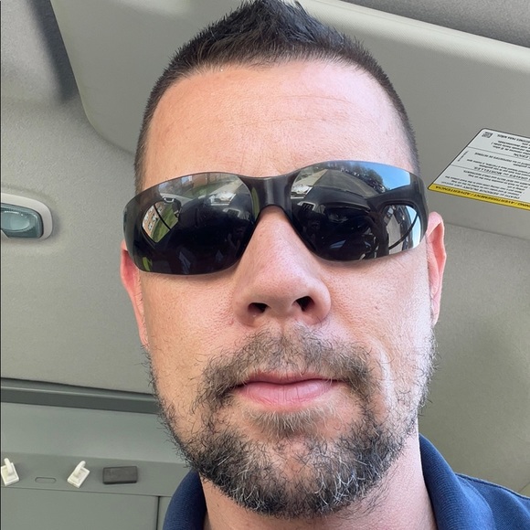 Profile Picture of Jack Rians (@jackrians) on Poshmark