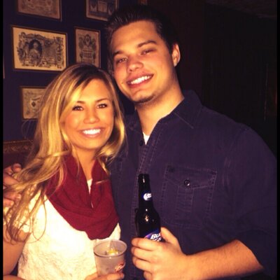 Profile Picture of Zach Moses (@Moses2Broses) on Twitter