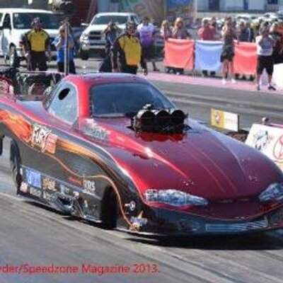 Profile Picture of John Evanchuk (@johnevanchuk) on Twitter